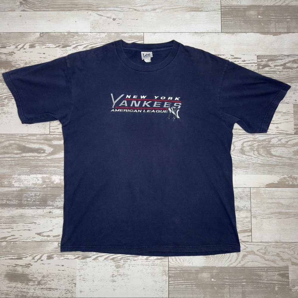 New York Yankees Shirt Mens XL Navy Blue MLB Baseball Lee Sport Graphic Tee‎